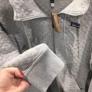 Patagonia Tops - Best seller!!! Organic cotton quilt Patagonia Tops - Best seller!!! Organic cotton quilt